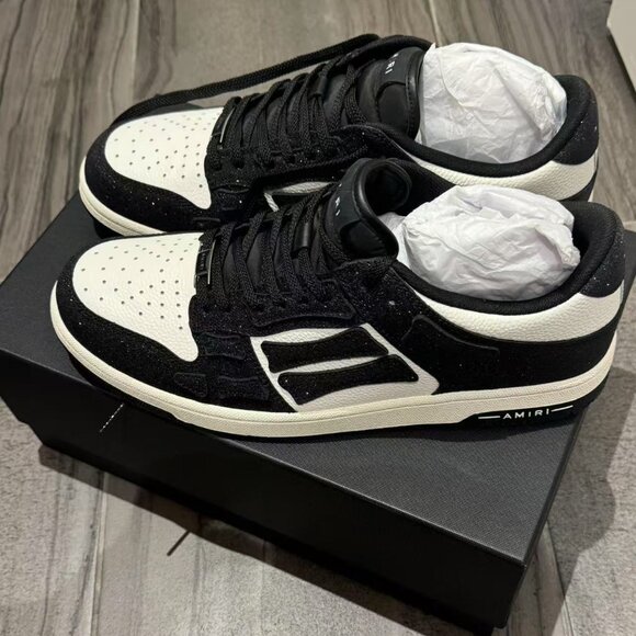 AMIRI White & Black Shimmer Skel Top Low Sneakers - Picture 2 of 6
